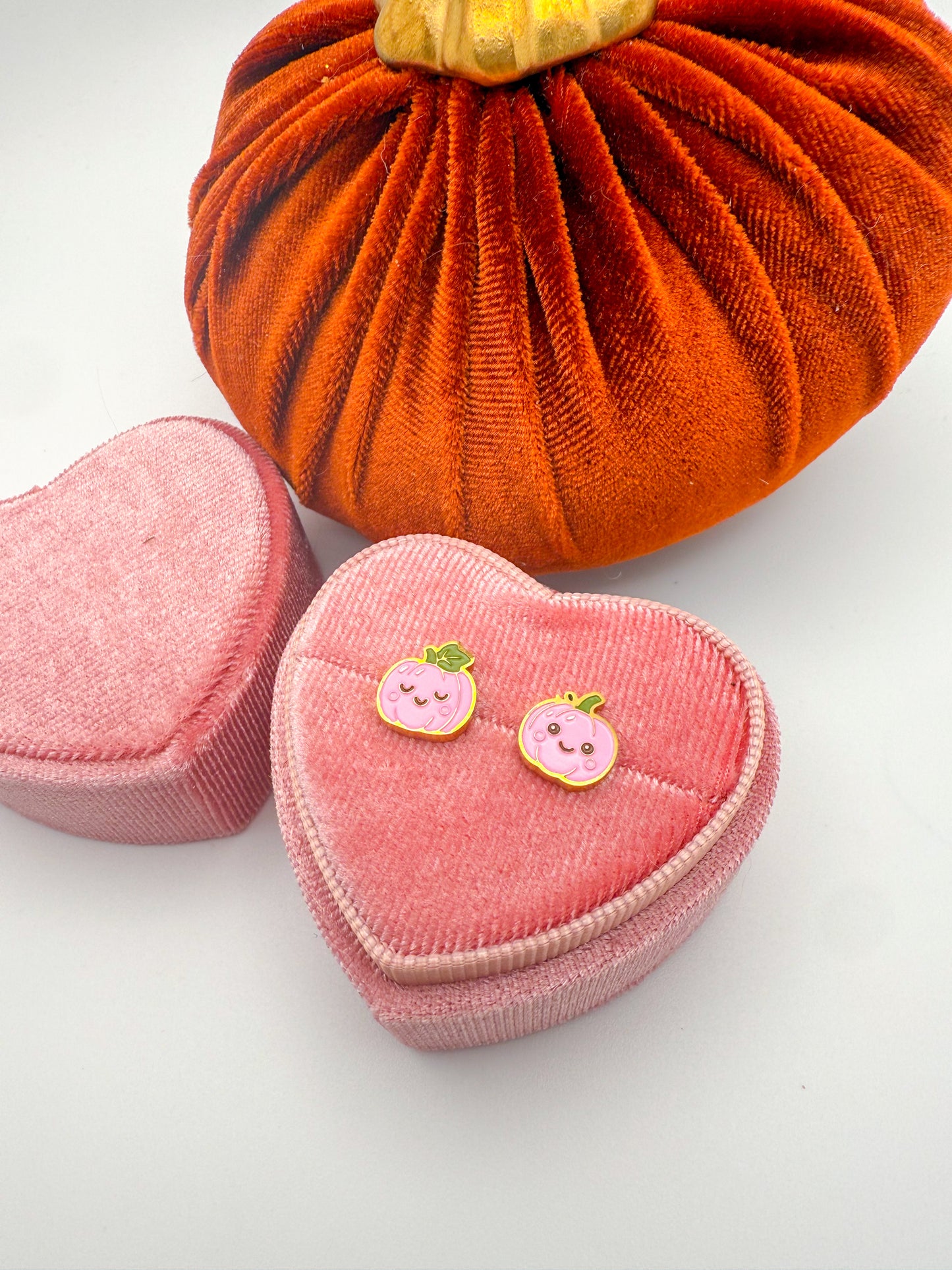 Pumpkin Studs