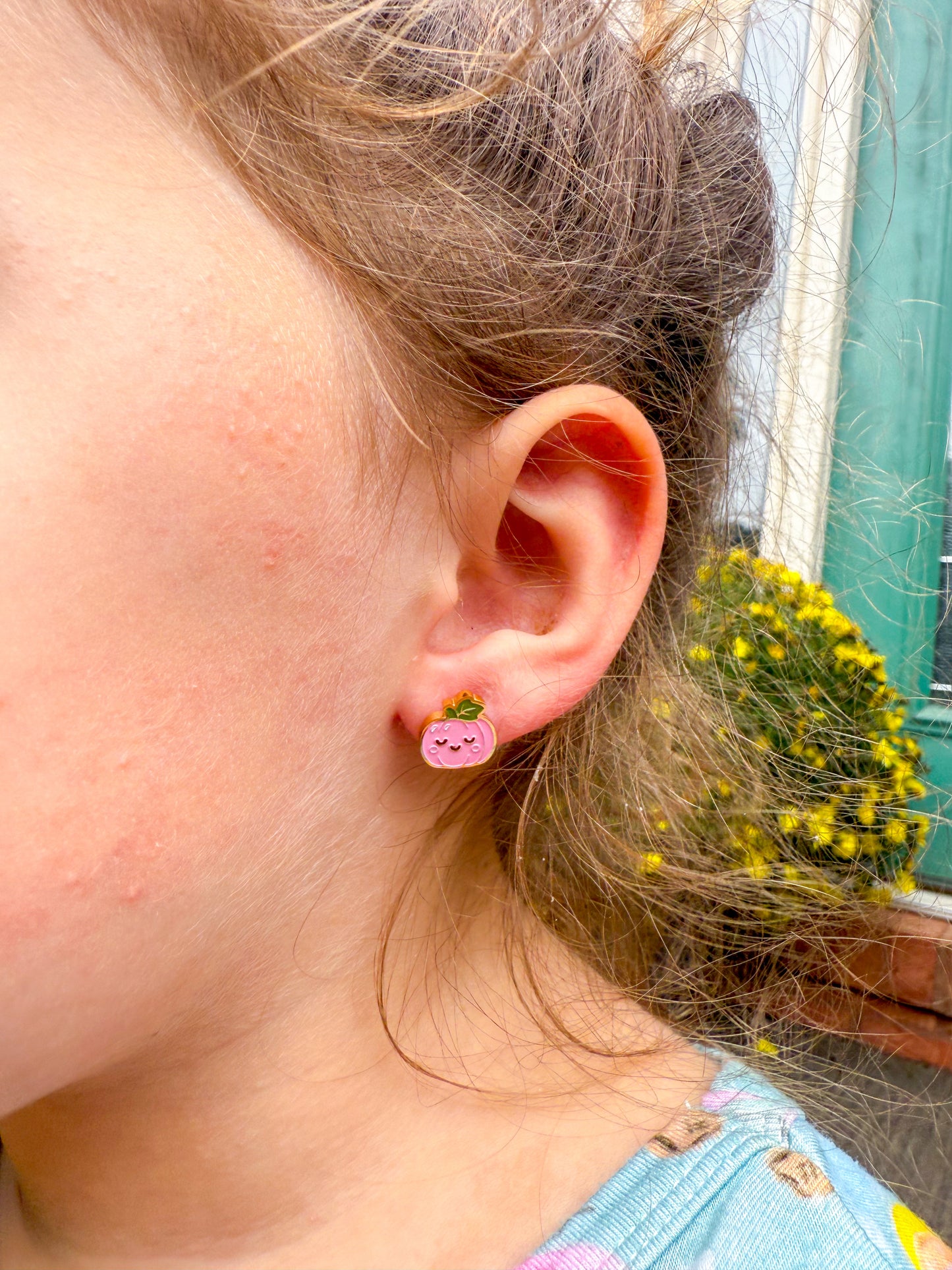 Pumpkin Studs