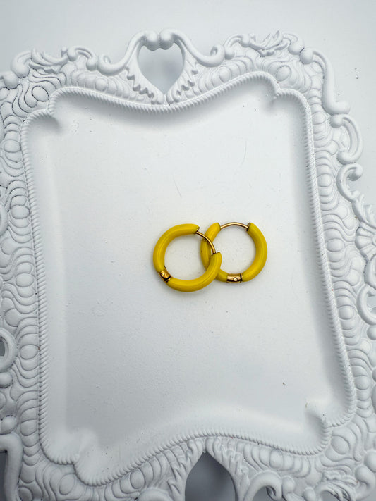 Yellow Huggies