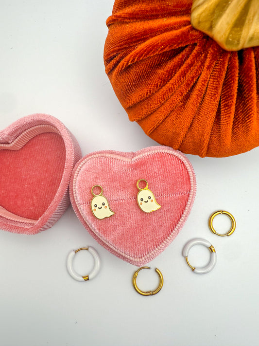 Ghost Huggie Charm Set